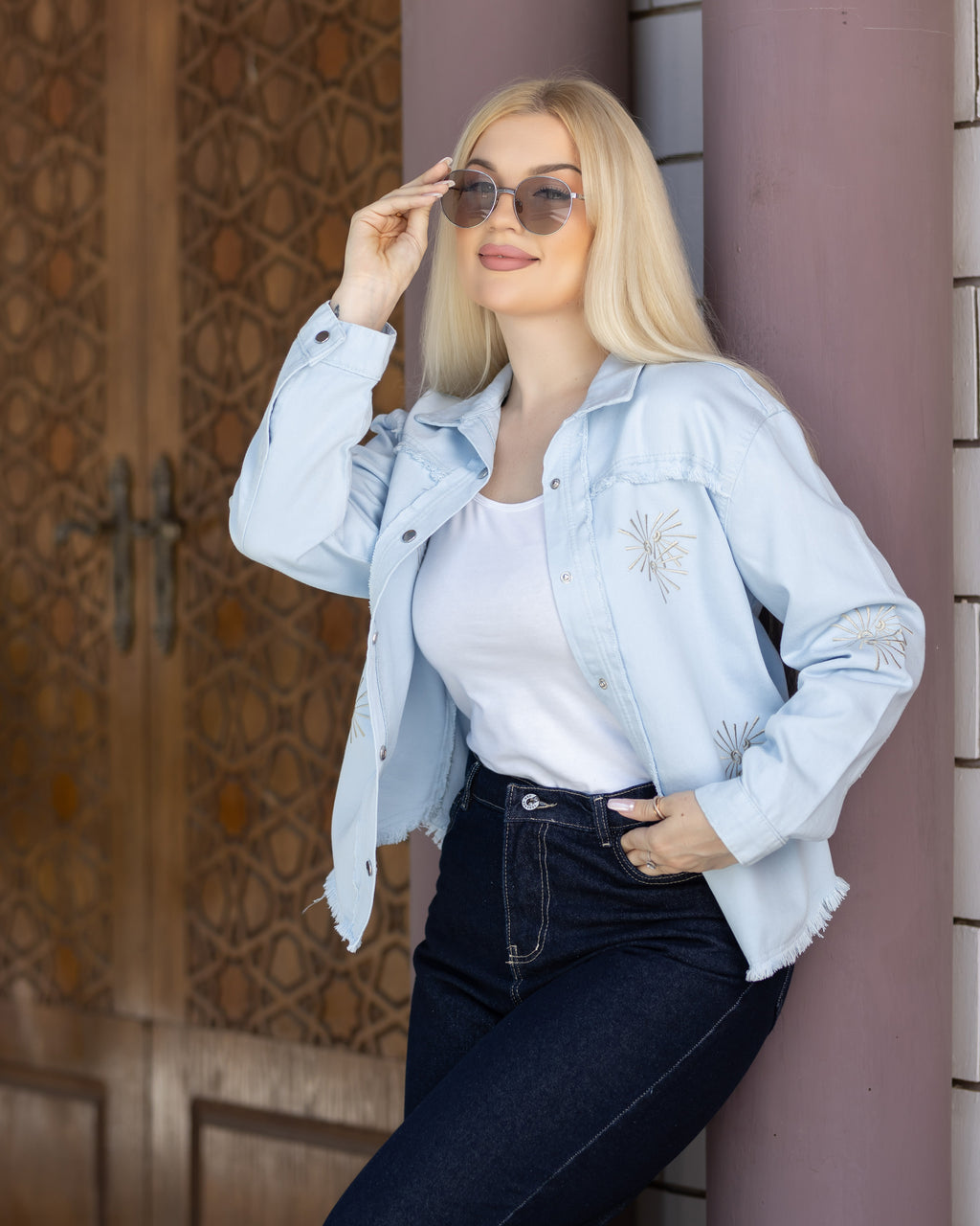 Embroidered sun jacket
