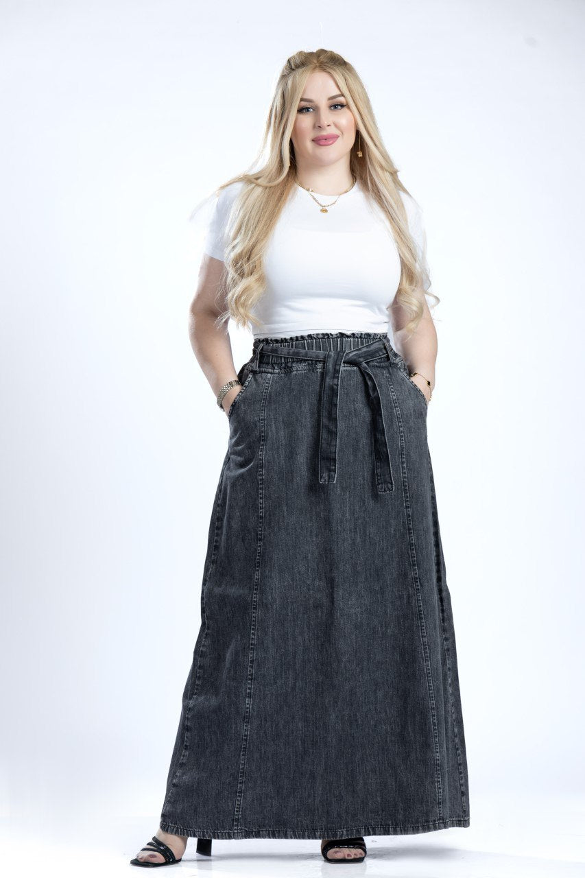 karen Skirt with Belt